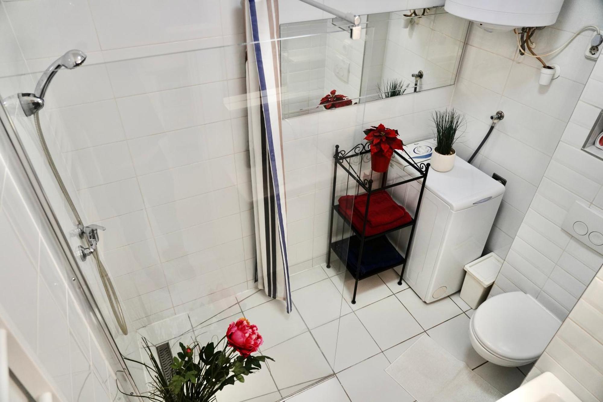 Your Own Pretty Place In The Center Apartment Budapest Exterior photo